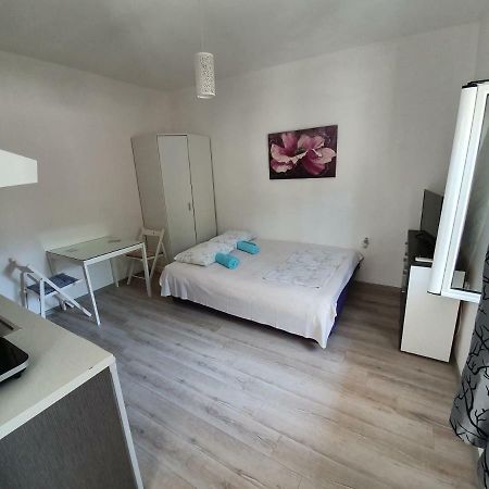 كوتور Studio Apartments Ilija المظهر الخارجي الصورة