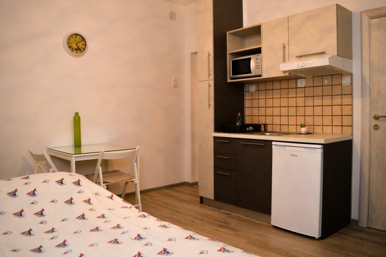 كوتور Studio Apartments Ilija المظهر الخارجي الصورة