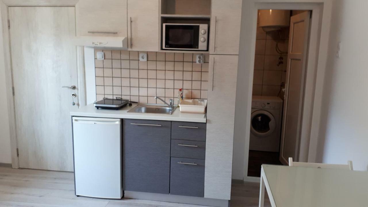 كوتور Studio Apartments Ilija المظهر الخارجي الصورة