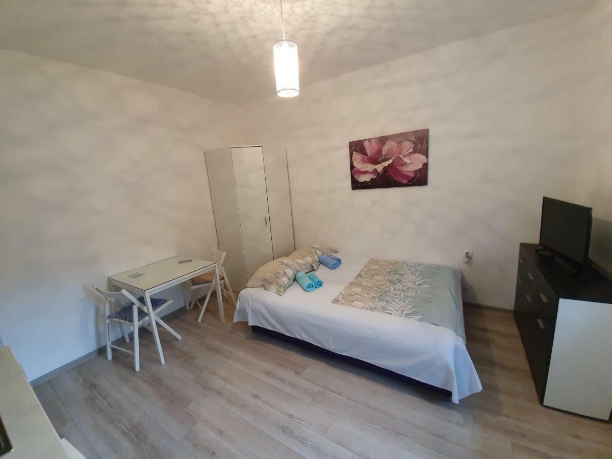 كوتور Studio Apartments Ilija المظهر الخارجي الصورة